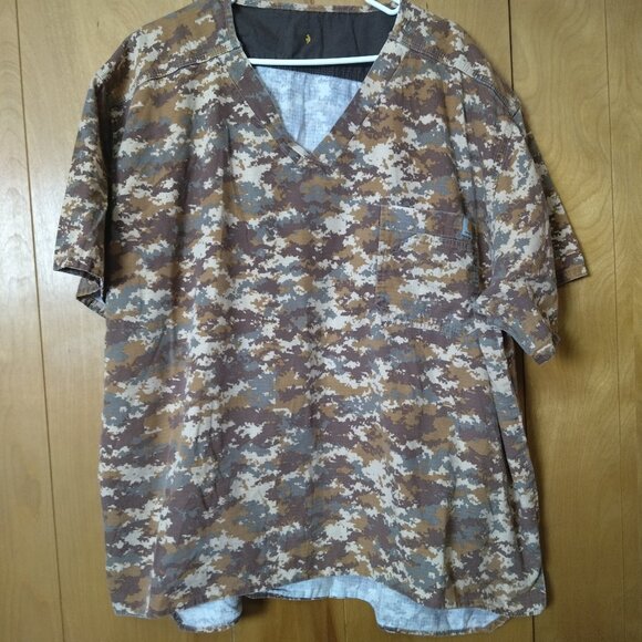 Carhartt Men's Camouflage Short Sleeve Scrub Top Shirt Pullover V-Neck - Picture 1 of 4
